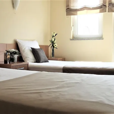 Hotel Central Slavonski Brod Extérieur photo